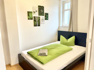 Schlafzimmer, HEIDEQU4RTETT, Selliner Straße 5, 01109 Dresden