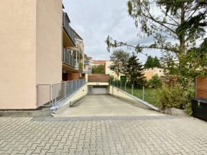 Tiefgarage Einfahrt, Elbflair, Robert Koch Straße 20a, 01796 Pirna